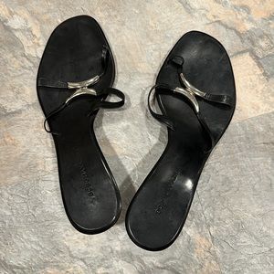 BCBG slides sandals all leather black silver size 37/7 vintage circa 2004